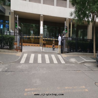 北(běi)京(jīng)某醫院(yuàn)車牌(pái)識别系(xì)統